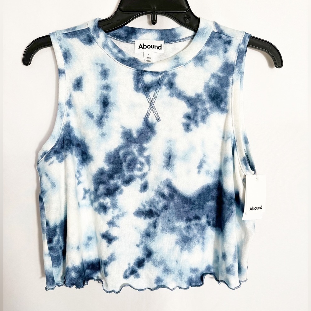 NWT Abound Blue and White Tie Dye Crop Sleeveless Top